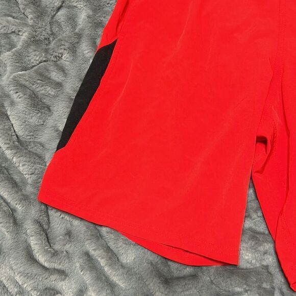 Nike Swim Trunks - Picture 3 of 9